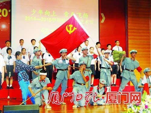奥迪RS6-EK改色膜云杉绿,迷人的冷性深绿色调 ~