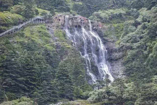 新房装修，安装防盗窗有什么需要注意的地方吗？游戏画面