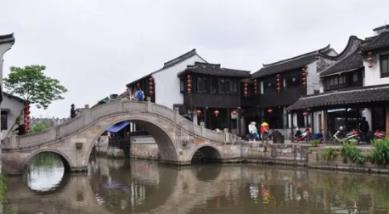 世袭180年的沙皇称号,为何彼得一世不屑一顾,非要称号西欧化